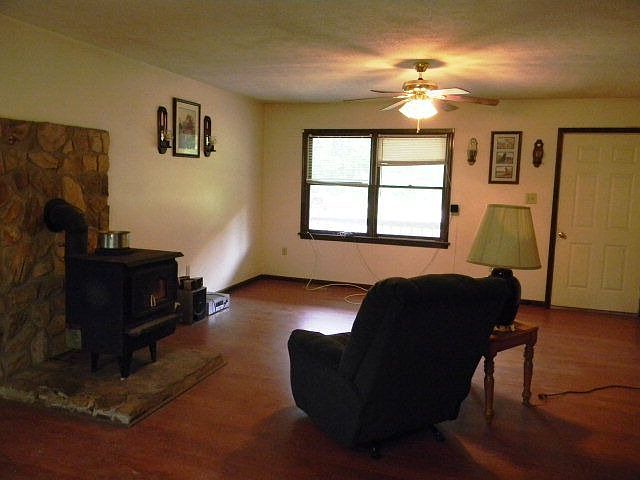 2nd image of 4108 Richmond Rd