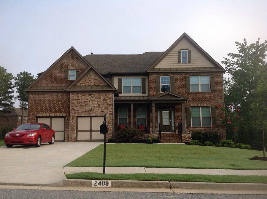 1st image of 2409 Brook Park Trl