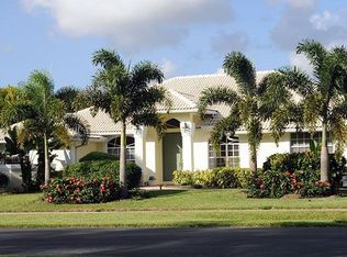 2316 Newbury Dr, Wellington, FL 33414