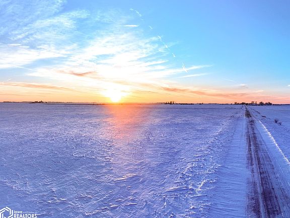 3rd image of 320th St