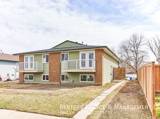 1901 23rd St N #1, Lethbridge, AB T1H4K3