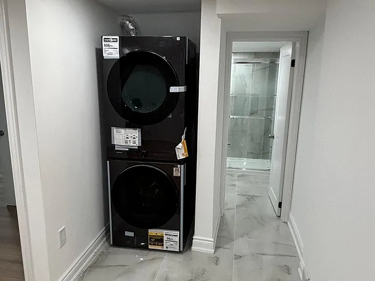 25 Clearfield Dr #BASEMENT — Photo 7