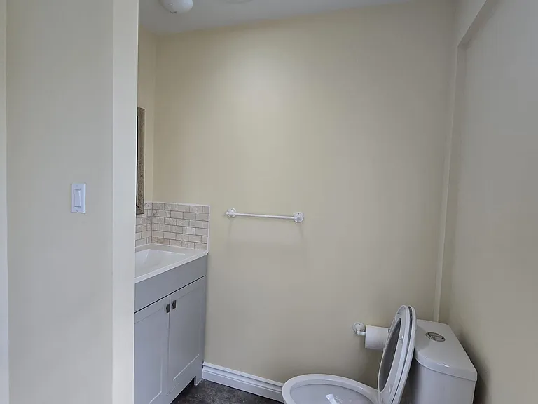 5511 Palmer Ave S — Photo 21