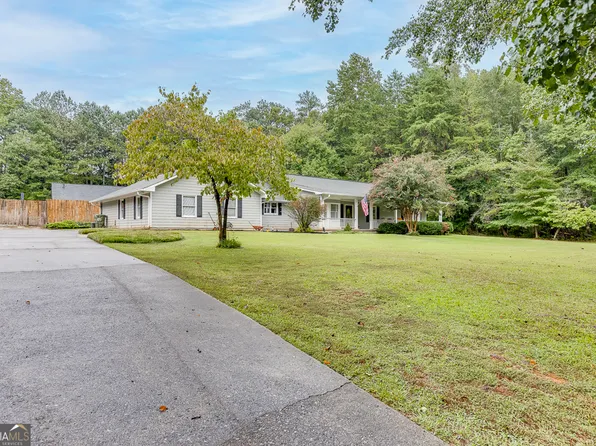 36 Lakeshore Dr, Temple, GA 30179