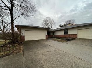 901 Bluffway Dr #901, Columbus, OH 43235
