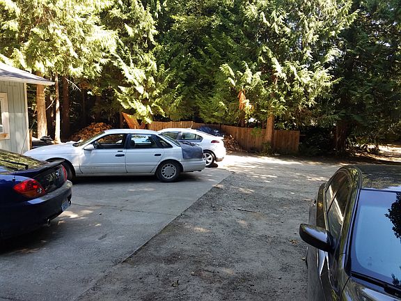 4th image of 15911 53rd St NW