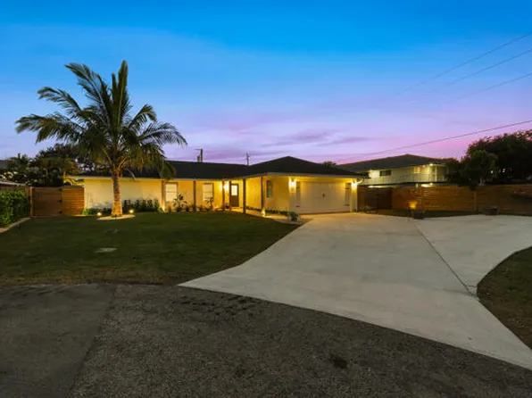 30 Shay Place, Tequesta, FL 33469