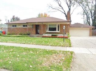 23028 Marine Ave, Eastpointe, MI