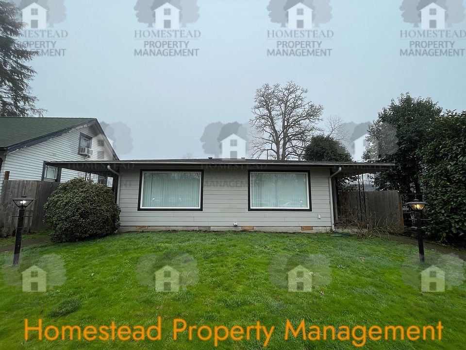 1st image of 1926 & 1928 McCoy Ave NE