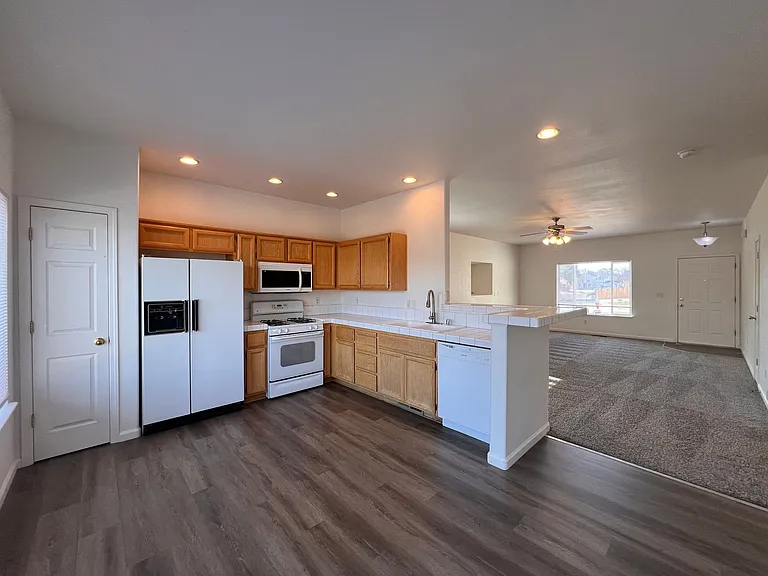 1258 Eider Cir — Photo 6