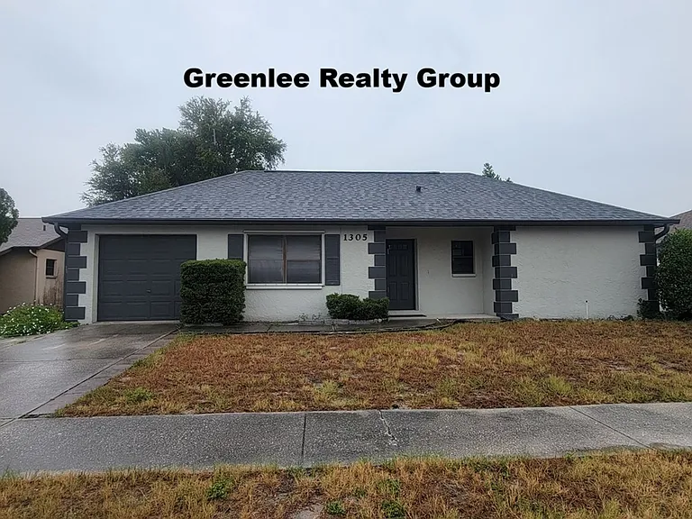 1305 Calamondin Dr — Photo 1