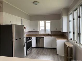 15 Rose St #1, Stamford, CT 06906