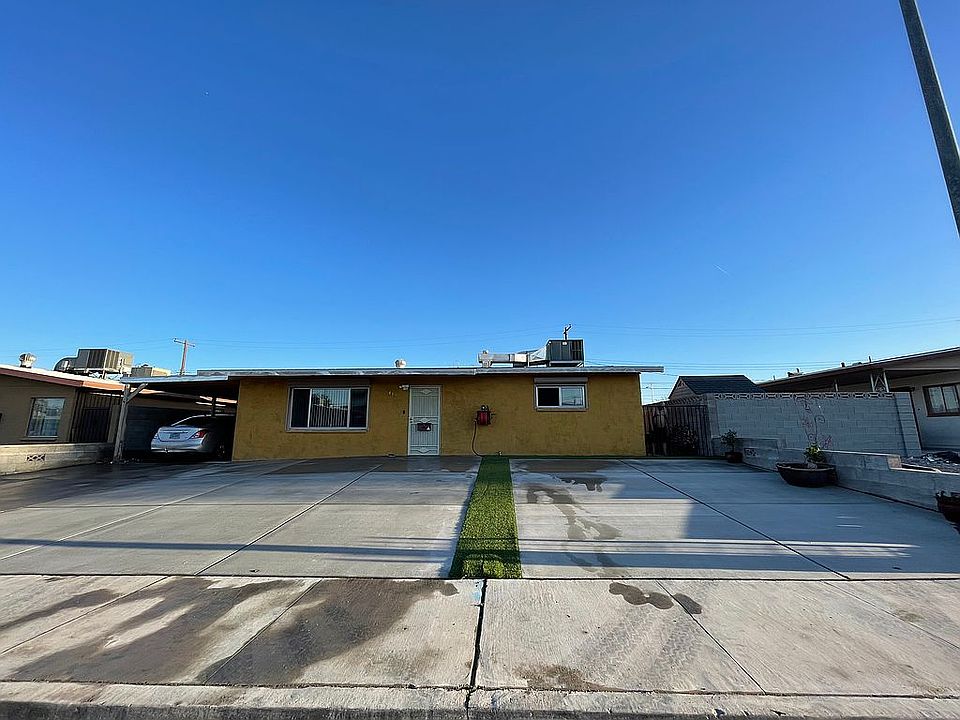 1st image of 4925 Elmhurst Ln