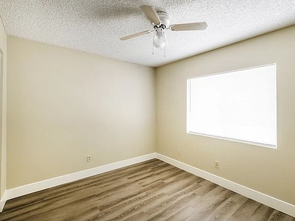 5th image of 9508 W Las Palmaritas Dr