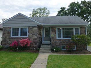 230 W King St, Pottstown, PA