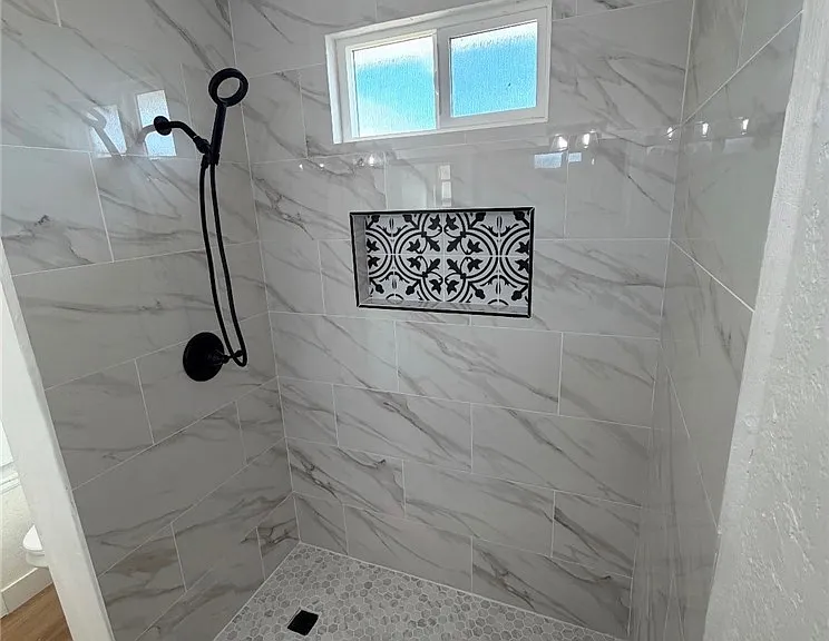 20585 Yucca Loma Rd — Photo 9