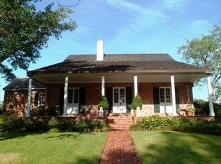 461 Walda Dr, Biloxi, MS 39531