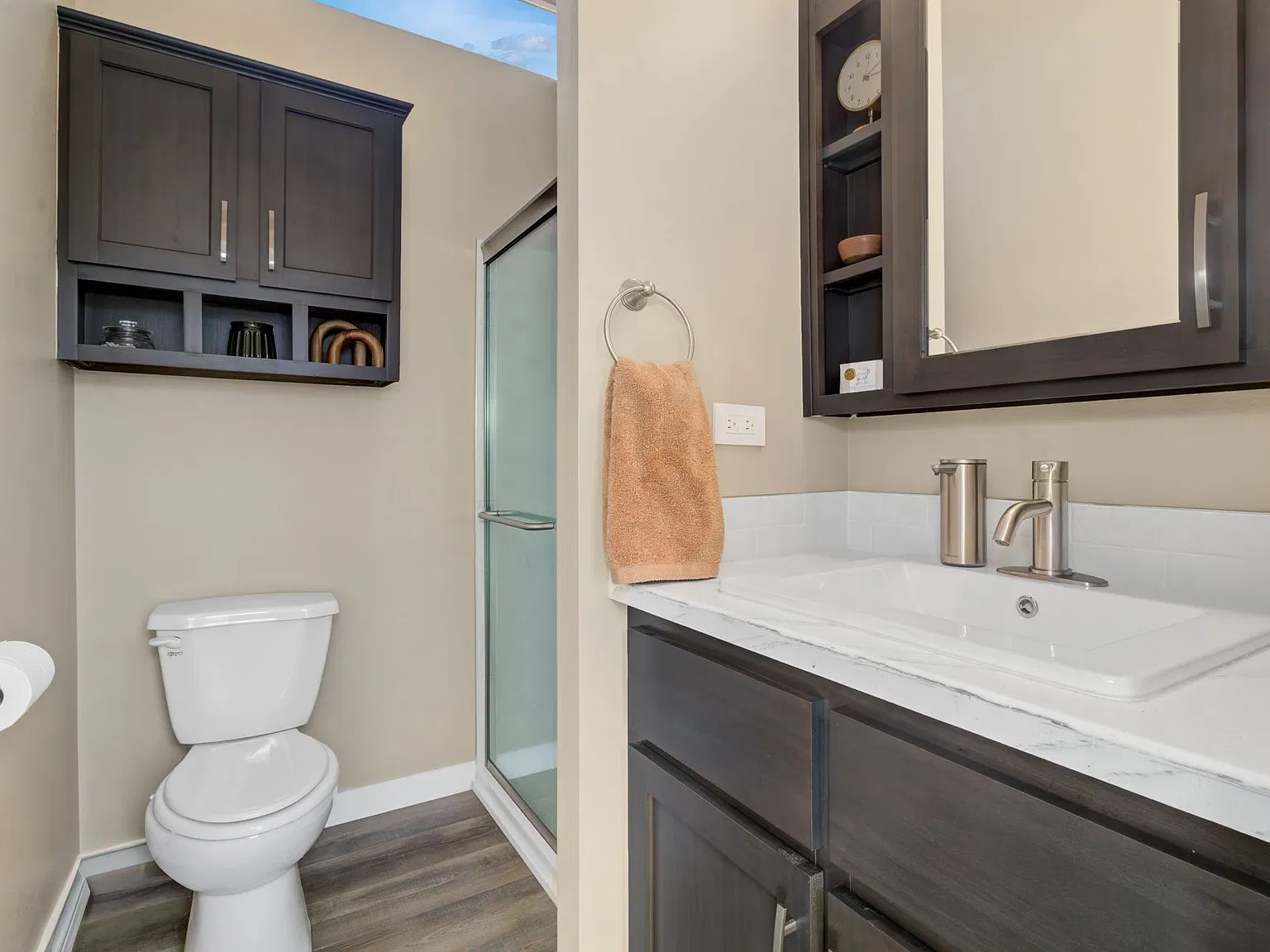 1 bed, 399 sqft, $2,300 — Photo 4