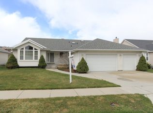 8642 S Terrace Ct, Sandy, UT 84093