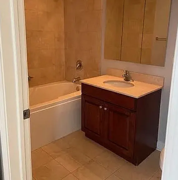 201 N Westshore Dr #1803 — Photo 9