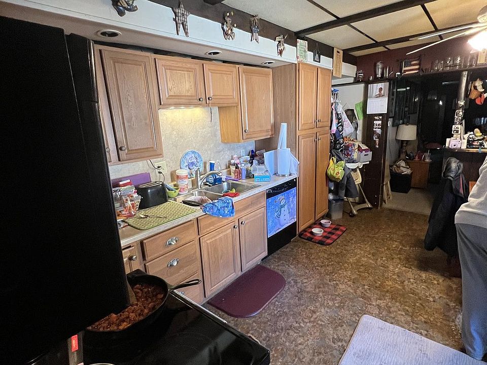 214 E Cherry St, Palmyra, PA 17078 Zillow