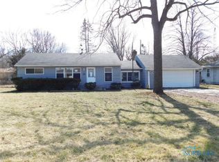 22934 W Hellwig Rd, Genoa, OH 43430