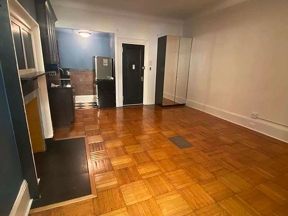 2nd image of 309 W 84th St #2A4