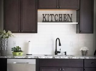 1304 Aves Ln, Fallbrook, CA 92028