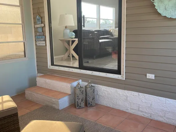 5550 Hemingway Court, Fort Pierce, FL 34982