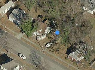 226 Maple Ave, Newport News, VA 23607