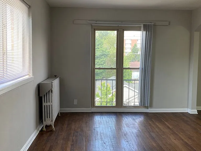 Flats at West End — Photo 29
