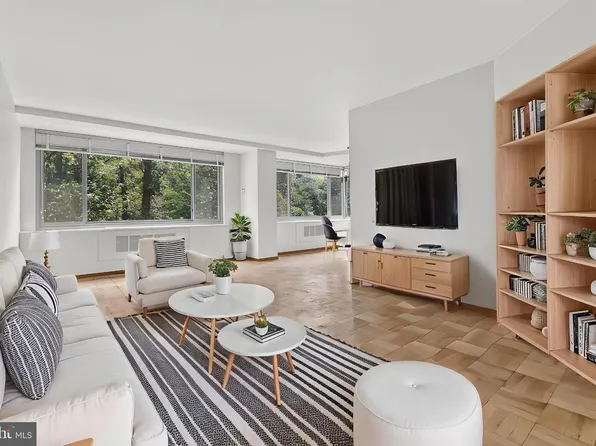 4200 Cathedral Ave NW APT 312A, Washington, DC 20016
