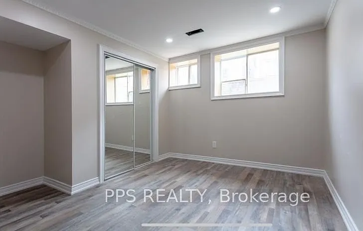 2 bed, $2,000 — Photo 4