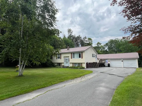 41 Crescent Street, Skowhegan, ME 04976