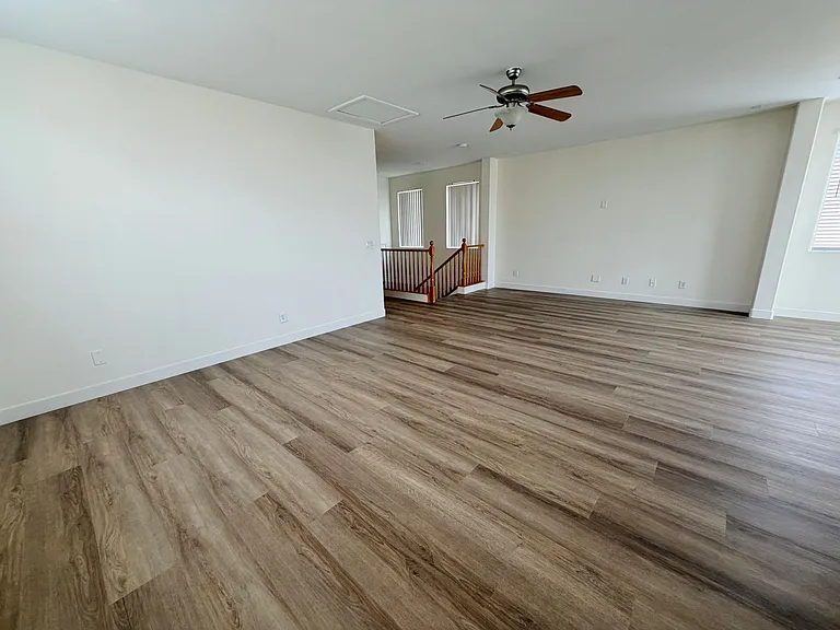 8688 Mesquite Hills St — Photo 4
