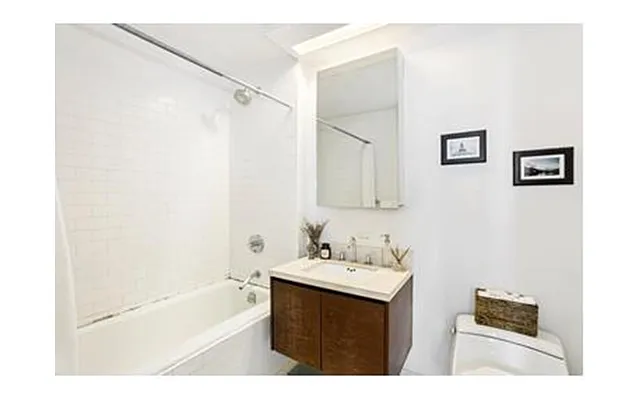 Rented by Douglas Elliman | media 15