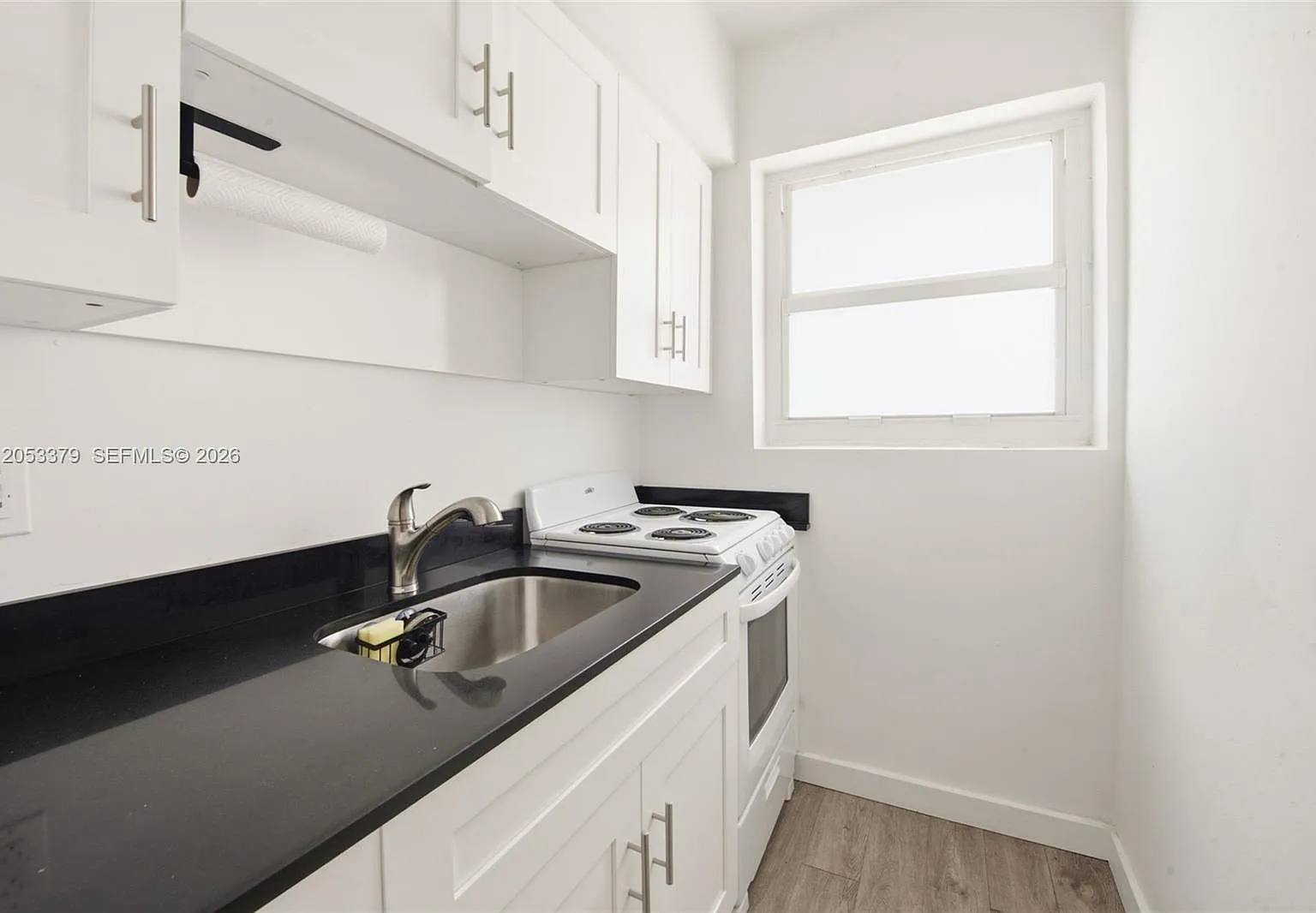 Rev Pl Sturgeon Heights A — Photo 4