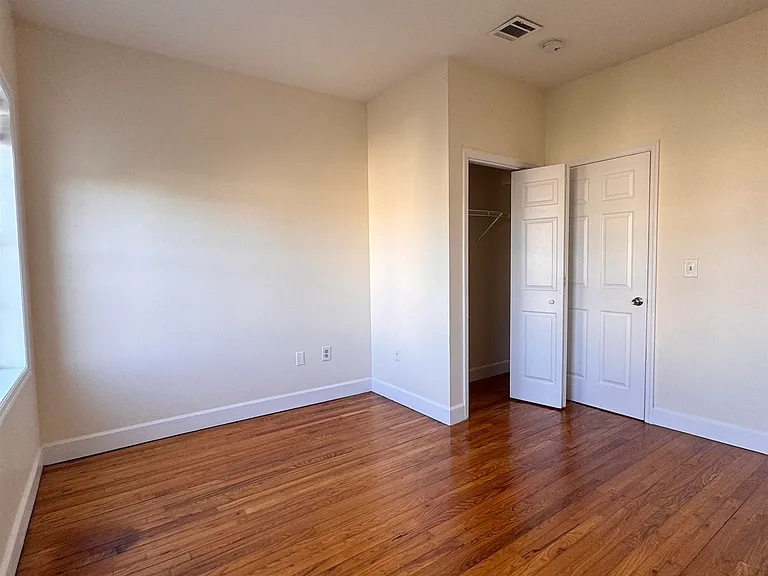 226 Linden Ave #3L — Photo 24