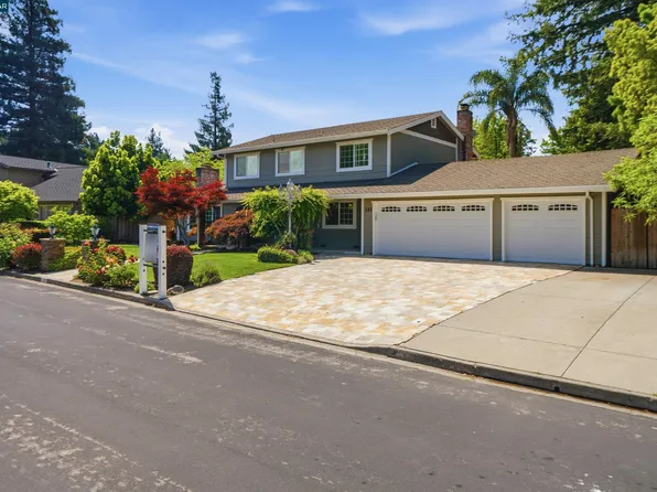 383 Princeton Ln, Danville, CA 94526