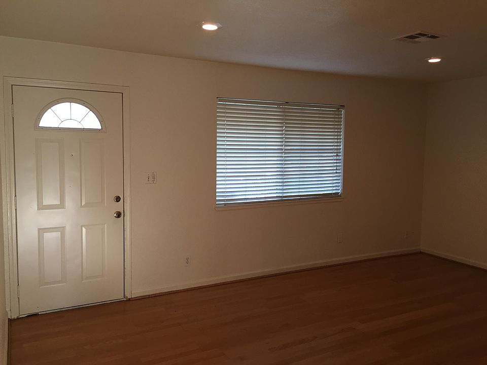 1st image of 6043 McLaren Ave