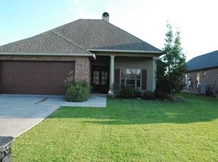 117 Rue Des Bouvier, Youngsville, LA 70592