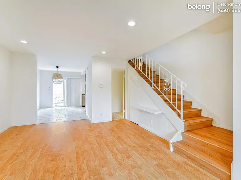27907 Ridgecove Ct N — Photo 3