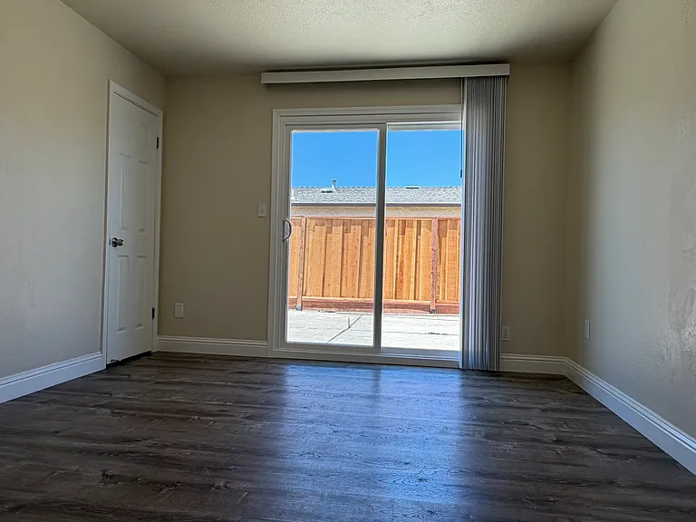 853 Rancho Way — Photo 9
