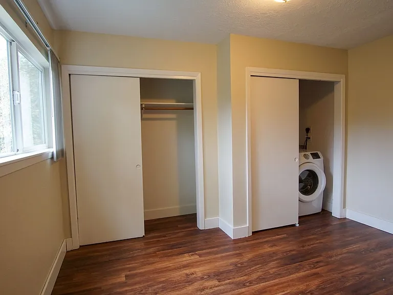 1625 SE Bidwell St #8 — Photo 10