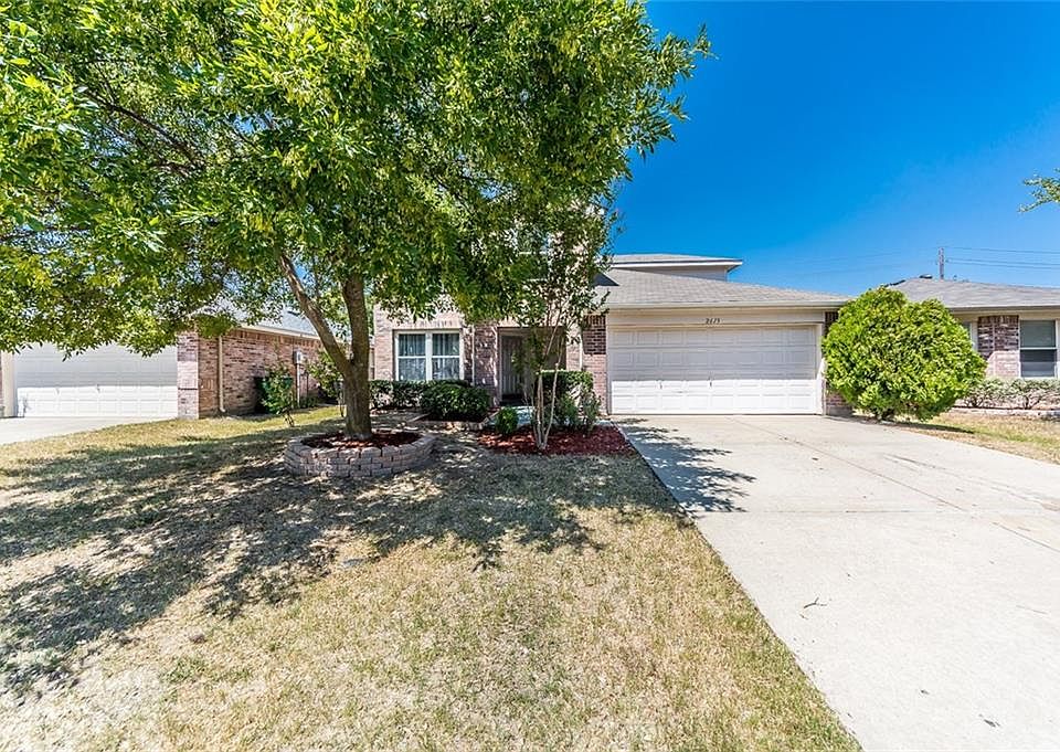 1st image of 2613 Terrace Dr