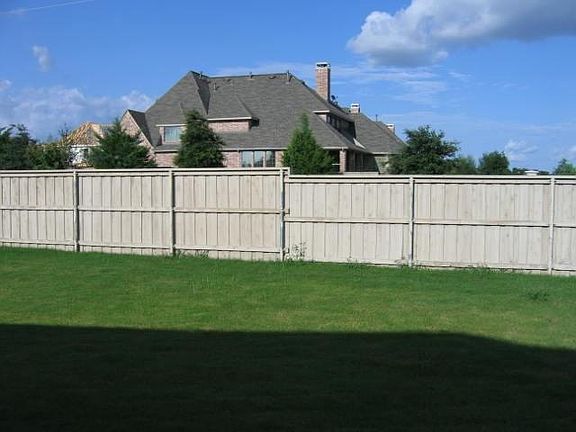 5th image of 308 Lakefront Ct