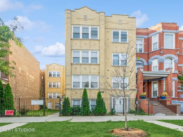 (undisclosed Address), Chicago, IL 60612