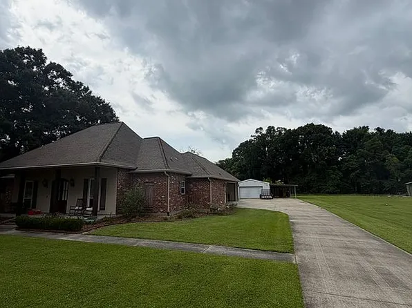 65300 Mendoza St, Plaquemine, LA 70764