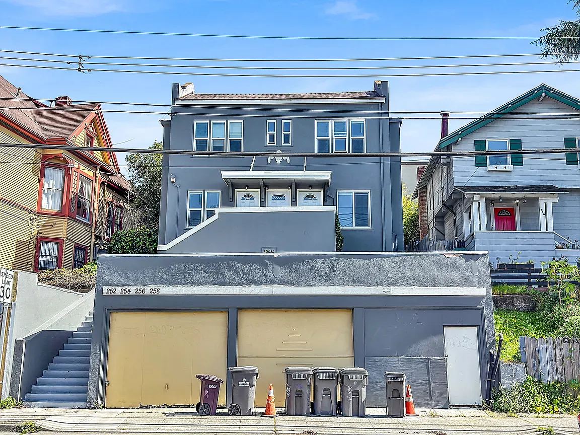 Building Photo - 254 Oakland Ave #254