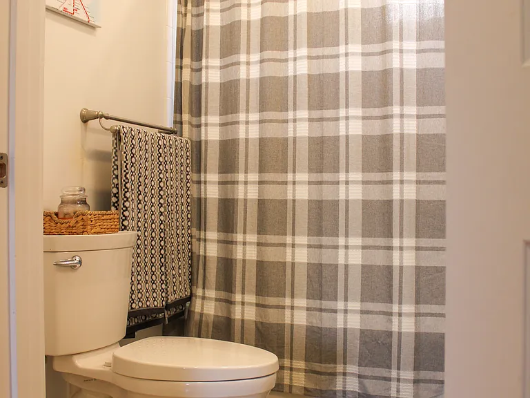 144 Holland St #2 — Photo 14